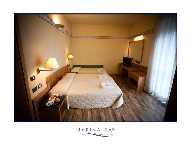 Hotel Marina Bay Rimini Esterno foto